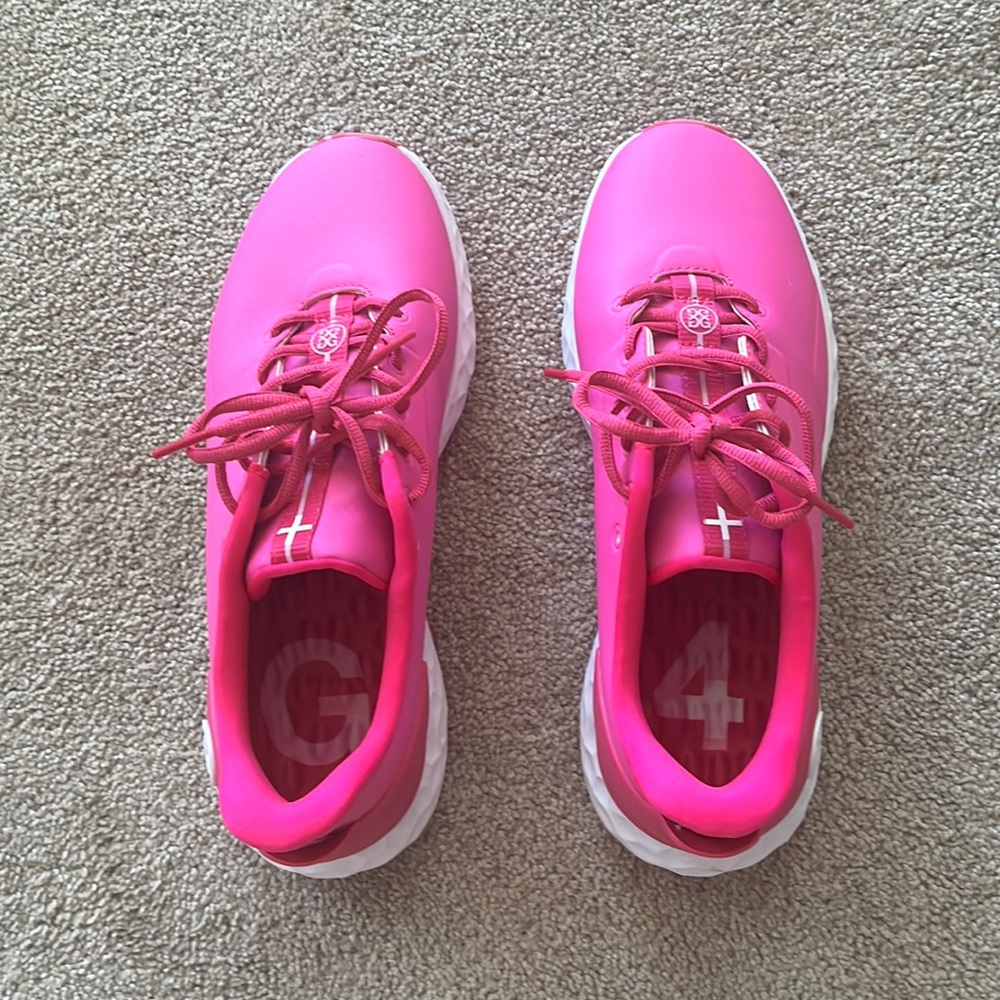 G/Fore Pink women’s MG4+ spikeless Golf Shoes  size 9 Never Worn, brand new!